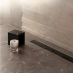 Peštan kanalice serije Confluo Frameless Line crno staklo