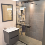 Kerasan polica za tuš kabinu Walk-in crna